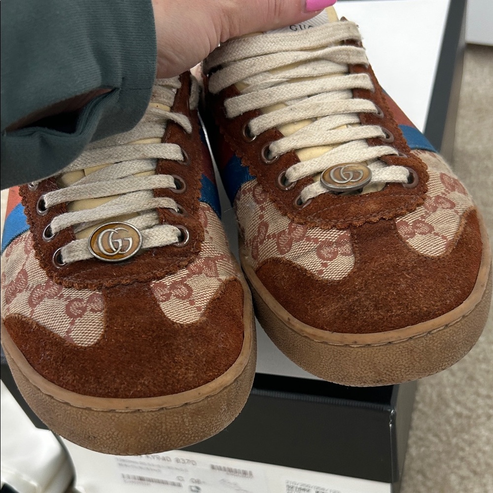 Men’s Gucci Brown GG Canvas Sneakers with Blue & Red Stripes - Picture 4 of 10